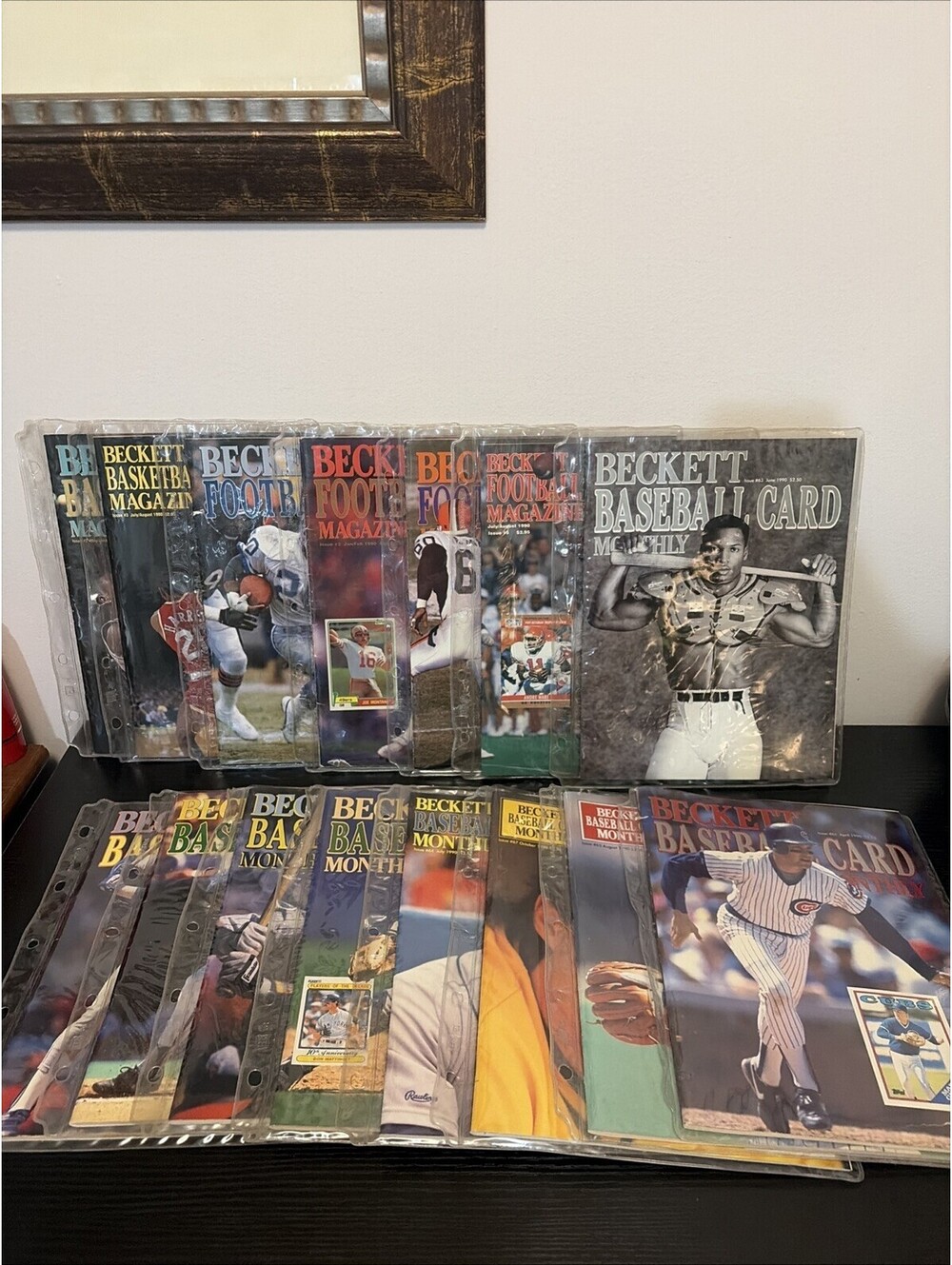 Lot of 15 Beckett Magazine-Baseball Football Basketball VINGTAGE